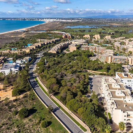 Salgados 1 Bedroom Apartment - 500M From The Beach Guia  Ngoại thất bức ảnh